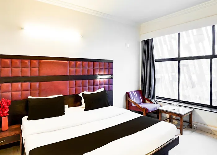 Super Collection O Maninagar Formerly Park Land Ahmedabad